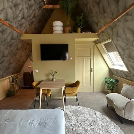 Bed Bij Bistro Medemblik